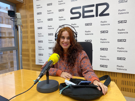 ENTREVISTA CADENA SER A ENCARNA EN LA VENTANA
